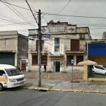 Prédio com 4 apartamentos, terreno medindo 13,50. X 56,50 M2, podendo ser residencial ou comercial, ótimo para investidores, excelente localização, próximo ao Nacional e todos os recursos do bairro. E