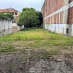 Terreno em local privilegiado no bairro teresópolis, para comercio ou residencia, com área total de 745,80 m2, 11,30 metros de frente x 66 metros de fundos, frente totalmente gradeada e laterais e fun