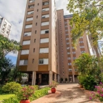 Apartamento com 154,69 m² com 3 dormitórios sendo um suíte, living 2 ambientes, lavabo, banho social, cozinha com área separada e churrasqueira. Dependência com wc auxiliar e gabinete  . 2 elevadores&