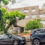 Excelente apartamento no Bairro Bom Fim.&lt;BR&gt;Silencioso, 3 Dormitórios, 1 suíte, Amplo Living, Copa e Cozinha, Dependência de empregada, Área separada, 2 vagas escrituradas e cobertas.&lt;BR&gt;A