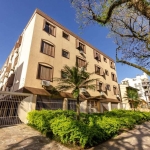 Excelente apartamento no bairro Jardim Botânico, próximo ao Shopping Bourbon Ipiranga, Jardim Botânico e Zaffari. São 43m² distribuídos em 1 dormitório, living para 2 ambientes com piso laminado, cozi