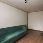 Apartamento de 01 (um) quarto e um banheiro. Condomínio  localizado no bairro Partenon em Porto Alegre.  Próximo a pontos de interesse de Partenon, tais como Ludoteca Pulo do Gato, Escola Frei Pacífic