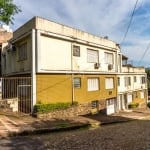 Apartamento de dois dormitórios e uma vaga de garagem no bairro Petrópolis em Porto Alegre. Banheiro social, sala, cozinha e área de serviço.&lt;BR&gt;O banheiro social foi transformado em social e su