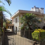 Para investidores!!!!!!!!!!!!&lt;BR&gt;&lt;BR&gt;excelente terreno com ótima localização&lt;BR&gt;medindo 12x52 = 624.&lt;BR&gt;no terreno esta localizado uma casa de alvenaria.&lt;BR&gt;nao perca ess