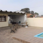 Ótima casa , com 3 suítes , sendo 2 com sacada , ampla cozinha , living 3 ambientes , banheiro social , área de serviço/lavanderia , salão de festas com churrasqueira , amplo pátio com piscina , garag