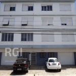 APARTAMENTO, 02 DORMITÓRIOS, BAIRRO NAVEGANTES EM PORTO ALEGRE.&lt;BR&gt;Excelente apartamento com vista perene e indevassável. Prédio pequeno ebaixo valor condominial. Composto por dois amplos dormit