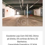 LOJA TÉRREA COM  542,76M2 DE ÁREA PRIVATIVA. desocupada chaves na imobiliaria&lt;BR&gt;&lt;BR&gt;LOCAÇÃO OPCIONAL  POR R$ 12.000,00  em proposta mas ainda não assinado. As chaves de acesso são 2 duas 