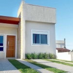 Ótima casa térrea em construção,  de 3 dormitórios sendo uma suíte. Amplo living para dois ambientes, com cozinha integrada, banheiro social.  Pátio aos fundos com churrasqueira e lavanderia. Pátio na