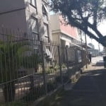 Libertas Imobiliária aluga ótimo apartamento próximo do Triângulo da Assis Brasil, semi mobiliado, de 1 dormitório, sala, banheiro com box e ventilação natural, cozinha e área de serviço separada. Mui