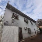 Casa com 108m² de área privativa, com 1 dormitórios, sala , cozinha e 1 banheiro.