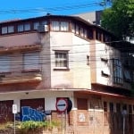 Terreno plano para comprar no Bairro Higienópolis, ideal para estabelecimento comercial ou moradia, situado em área alta, de esquina ao lado da Avenida Carlos Gomes em ponto estratégico &lt;BR&gt;&lt;