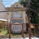 Excelente casa/sobrado na Cidade Baixa  para fins diversos.&lt;BR&gt;&lt;BR&gt;&lt;b&gt;CONHEÇA O BAIRRO CIDADE BAIXA&lt;/b&gt;&lt;BR&gt;&lt;BR&gt;&lt;b&gt;Localização e arredores&lt;/b&gt;&lt;BR&gt;O