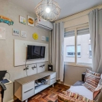 Amplo apartamento JK,  perfeito para 1 pessoa ou casal, mobiliado. Linhas de ônibus e lotações em frente ao condomínio que possui salão de festas, churrasqueira e porteiro eletrônico. Agende uma visit