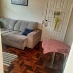 Apartamento no bairro Santa Tereza, Porto Alegre. Com 48 m² de área privativa, este imóvel oferece a oportunidade de viver em uma região  acessível. O bairro é conhecido pela sua infraestrutura, com a