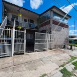 Casa com 2 pavimentos com ponto comercial no bairro Restinga.