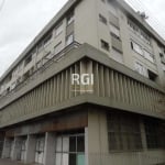 Sala comercial localizada na avenida bento Gonçalves, ótimo ponto comercial para montar seu escritório, com fácil acesso as principais avenidas e comércios.&lt;BR&gt; Agende sua visita conosco agora m