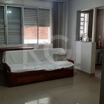 Apartamento jk no Centro histórico com  cozinha,  área de serviço, banheiro social. Reformado,  pronto para morar!  junto a todos recursos,  como supermercado Zaffari farmácias, restaurante, próximo a