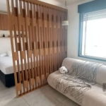 Apartamento | JK | 28,70m2 | Bairro Azenha&lt;BR&gt;&lt;BR&gt;Descubra o seu novo lar no Edifício Rio Verde, localizado na Rua Doutor Ramiro d'Ávila, 120, Azenha! Este aconchegante apartamento JK, com