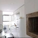 Apartamento mobiliado de aproximadamente 83m² no bairro Cristo Redentor. Imóvel de 2 dormitórios, 1 suíte, Split, aquecedor à gás, box de vidro nos banheiros.&lt;BR&gt;&lt;BR&gt;Condomínio dispõe de P