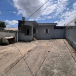 CASA TERREA DE 3 DORMITÓRIOS COM VAGA COBERTA  - JARDIM CARVALHO/ RS&lt;BR&gt;&lt;BR&gt;Casa  com teto em laje, com possibilidade de construir para cima. Casa de três dormitórios, sala, cozinha com ch