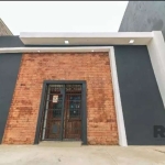 Libertas Imobiliária aluga loja comercial com aproximadamente 350m² no bairro São João.&lt;BR&gt;&lt;BR&gt;Imóvel dispõe de 4 escritórios e 4 banheiros,  cozinha industrial, depósitos, área de serviço