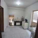 Casa com 2 quartos, suíte, churrasqueira, vagas de garagem, salas, no bairro Mario Quintana, Porto Alegre/RS&lt;BR&gt;&lt;BR&gt;Casa com excelente estrutura e espaços bem aproveitados! O imóvel conta 