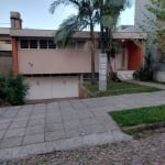 Otima e ampla casa no bairro Boa vista, podendo ser comercial ou residencial,com 330m² privativos, de 3 dormitorios sendo uma suite, banheiro social, sala de estar e sala de jantar, cozinha espaçosa, 