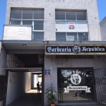 Prédio à venda na Avenida Bento Gonçalves com área total de 548m2, no bairro Partenon, Porto Alegre/RS. &lt;BR&gt;&lt;BR&gt;Possui área privativa de 300m² e área total de 548m², 5 salas comerciais, ót