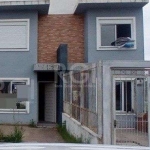 Sobrado 2 dormitórios à venda Restinga Porto Alegre/RS