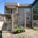 Casa para Venda - 466m², 4 dormitórios, sendo 1 suites, 7 vagas - Parque Santa F