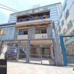 Casa para Venda - 300m², 6 dormitórios, sendo 1 suites, 3 vagas - Menino Deus