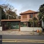 Casa para Venda - 200m², 5 dormitórios, sendo 1 suites, 4 vagas - Glória
