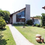 Casa para Venda - 250m², 3 dormitórios, sendo 2 suites, 3 vagas - Ponta Grossa