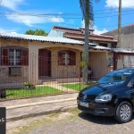 Casa 3 dormitórios, 1 suíte, vagas de garagem, Bairro Vila Cachoeirinha