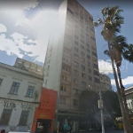 Apartamento de 2 dormitórios no bairro Centro Histórico em Porto Alegre&lt;BR&gt;Ótimo apartamento, andar alto com belíssima vista, muito bem ventilado e iluminado. Hidráulica e elétrica refeitas. 2 d