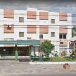 Apartamento Impecável!!! Entrar e Morar!!! Excelente apartamento de 02 (dois) dormitórios, bem amplos, arejado e ensolarado, living dois ambientes, banheiro com ventilação natural e área de serviço se