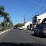 Terreno com   dimensões de  10 x 30= 300m², murado dos dois lados.&lt;BR&gt;Em frente a uma praça. &lt;BR&gt;A rua do lote e sem saída Características positivas : &lt;BR&gt;? Rua sem saída &lt;BR&gt;?