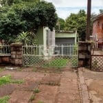 Casa Residencial Fundos, localizado no bairro Jardim São Pedro com 02 dorm.proximo de  academias, bares, lancherias, supermercados, agências bancárias, escolas, praças, áreas verdes, hospitais e aos p