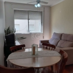 Apartamento  de 1 dormitório no bairro  Centro Histórico, em Porto Alegre/RS.  Living para 2  ambientes, banheiro social, cozinha ,  área de serviço  separada, junker ,  chuveiro a gás, móveis no banh