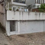 Excelente terreno no Bairro Menino Deus com vista linda para o Rio Guaíba.&lt;BR&gt;Ótima opção para uso comercial e residencial&lt;BR&gt;Com área total de 330m². Tem 6,60 de frente por 50 metros de f