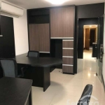 Sala comercial no Bairro Rio Branco.&lt;BR&gt;Sala comercial, com 31m² de área privativa, sala de atendimento ampla, recepção, lavabo, copa/cozinha.&lt;BR&gt; &lt;BR&gt;Condomínio com fachada espelhad