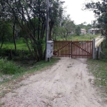 Terreno no Bairro Lami,  25 m x 56 m,  todo murado, plano, pronto para construir, encontra-se em um local privilegiado, junto a natureza, próximo a vários balneários. Estuda carro no negócio. O Terren