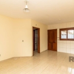 Apartamento localizado no bairro Protásio Alves, com 60m² no andar térreo. Imóvel com 02 dormitórios, sala de estar/jantar, cozinha americana, banheiro com box em vidro temperado, área de serviço, cai