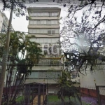 Cobertura 380m² úteis, andar alto.&lt;BR&gt;No andar inferior composto  3 quartos, sendo 1 suíte, banheiro social, living 3 ambientes com sala de jantar, sala de estar e sala de tv, área de serviços c