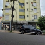 Apartamento totalmente reformado com 3 dormitórios, 1 vaga escriturada, amplo living, sacada com churrasqueira, 2 banheiros, cozinha e área de serviço. Piso em porcelanato 60x60.&lt;BR&gt;Localizado p