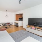 Ótimo apartamento de 87m² semi mobiliado, com 03 dormitórios, sendo 01 suíte, banheiro social, amplo living para 02 ambientes, cozinha americana com churrasqueira, área de serviço separada e 02 vagas 