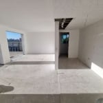 Surpreenda-se com o HILL160. Projeto ousado contemplando a natureza única do Guaíba. Edificação escalonada proporcionando apartamentos diferenciados, sem igual. Cobertura única a venda, com terraço e 