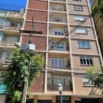 Compre apartamento Mobiliado,no bairro Cidade Baixa em Porto Alegre, com 1 dormitório, piso parquet,banheiro, living  dois ambientes, cozinha e área de serviço separada.Imóvel amplo, ventilado,silenci