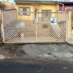 Casa para Venda em Pinhalzinho, Centro, 2 dormitórios, 1 banheiro, 1 vaga