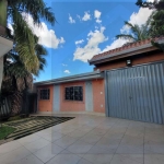 Casa para Venda em Curitiba, Novo Mundo, 3 dormitórios, 2 banheiros, 4 vagas